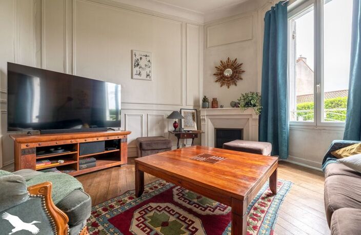 Maison en pierre de 5 pièces principales — photo 2