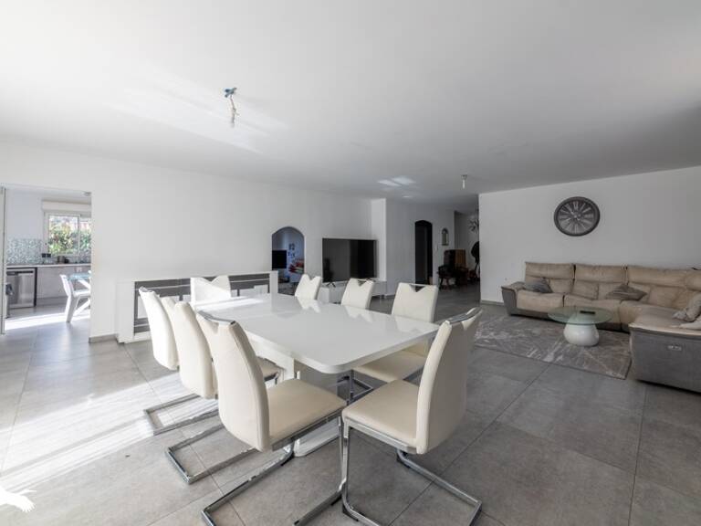 Villa de 4 pièces principales — photo 1