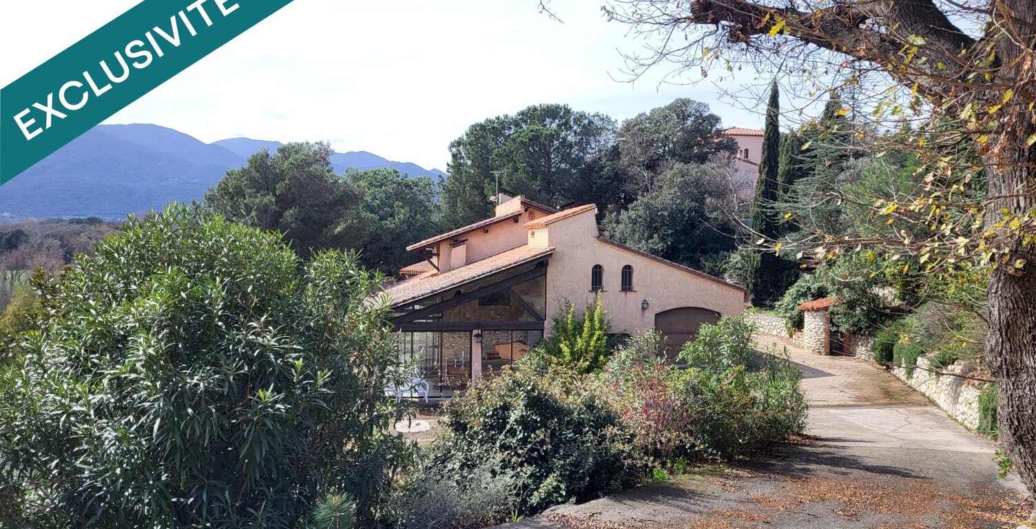 Belle maison d'architecte avec appartement indépendant ,piscine et grand terrain — photo 1