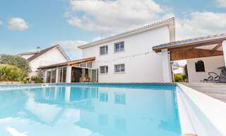 Maison 7 Pièces 265 m² à vendre à Billère (64140)