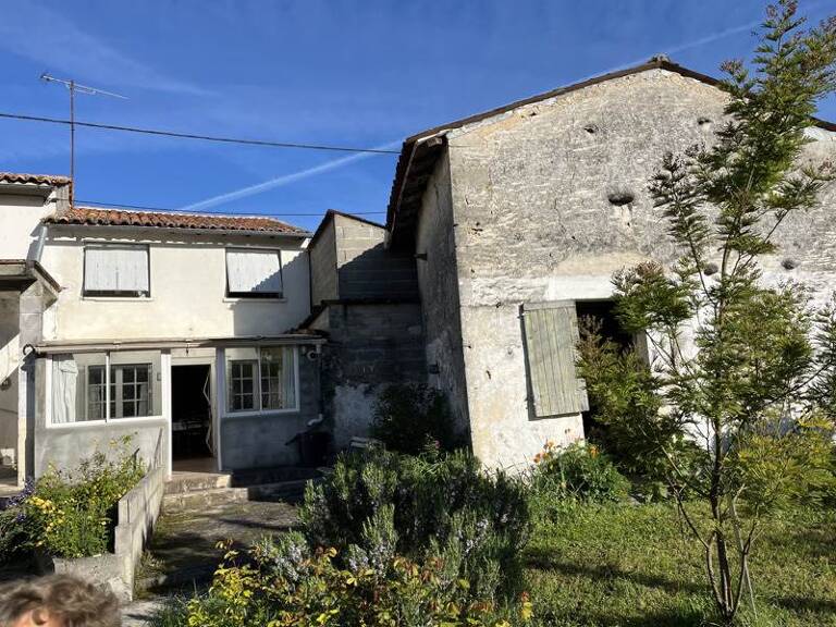Maison de bourg de 5 pièces principales — photo 1