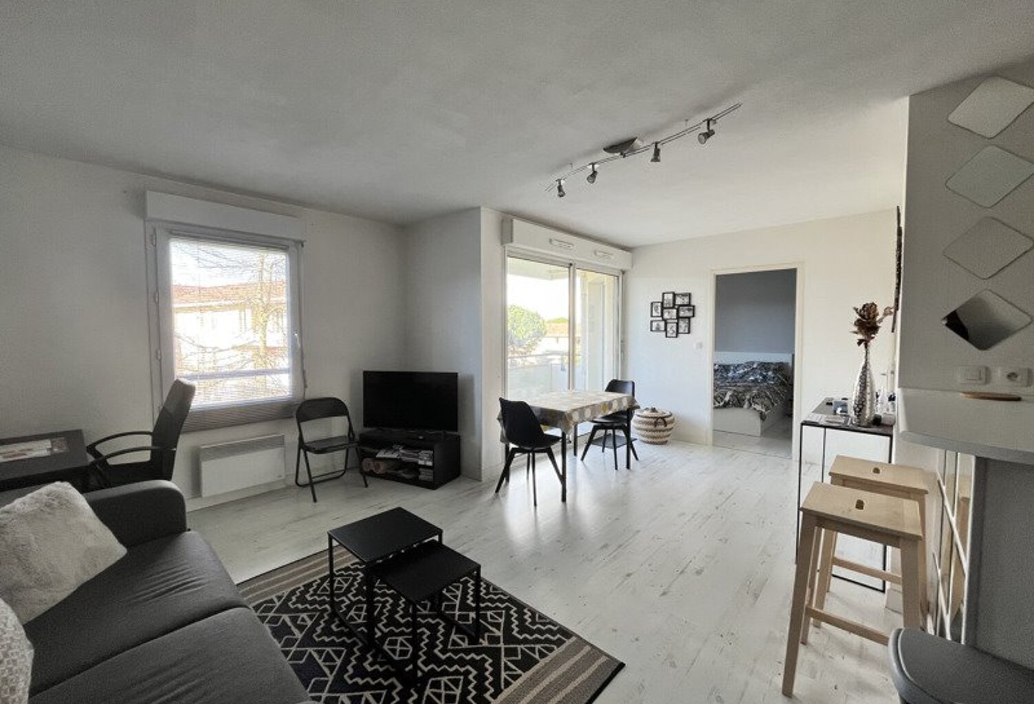 Vente appartement 2 pièces 45 m² Seilh (31840) — photo 1