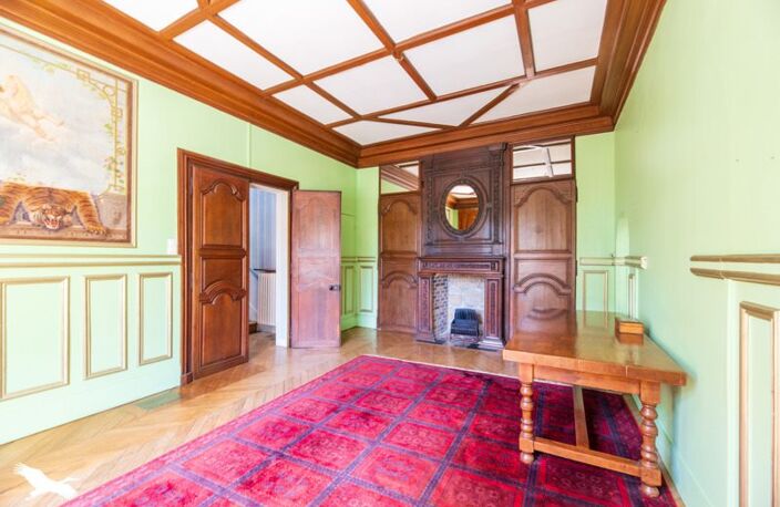 Hôtel Particulier de 7 pièces principales — photo 2