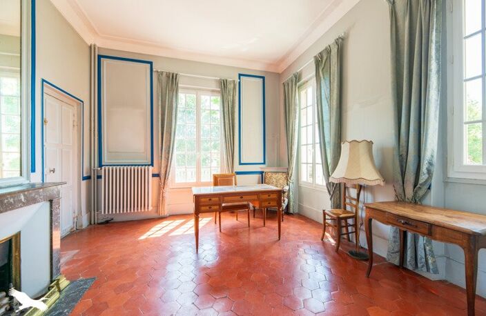 Hôtel Particulier de 7 pièces principales — photo 5