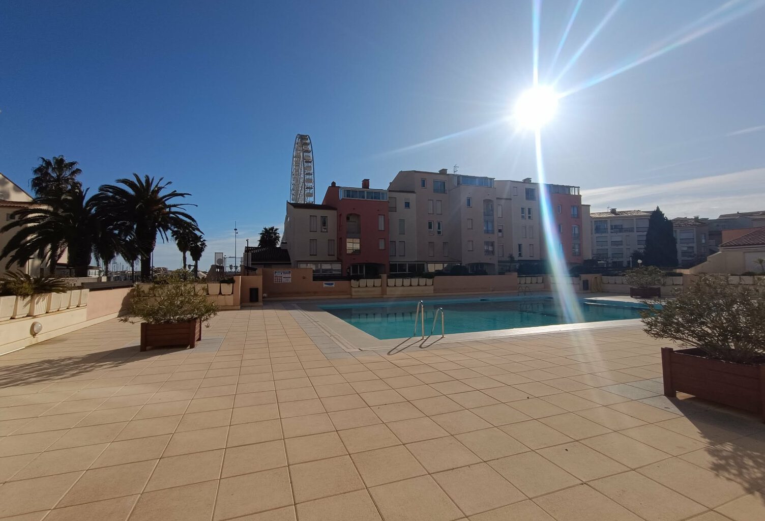 Appartement T2 avec loggia sans travaux résidence avec pisci — photo 1