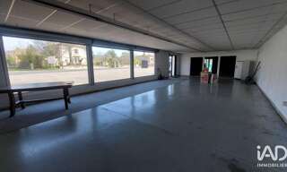 Divers  267 m² à vendre à Lamothe-Montravel (24230)