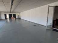Vente Murs commerciaux 267 m&sup2; — photo 2