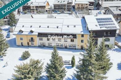 Commerce 46 pièces 396800 €