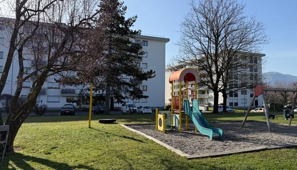 Appartement 4 pièces  à louer Ambilly 74100