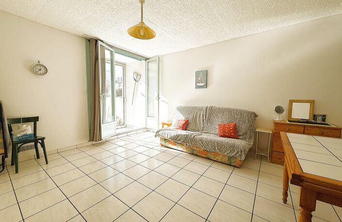 Studio avec grande terrasse — photo 2