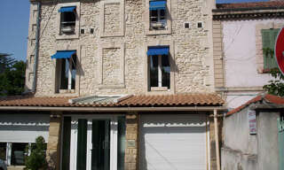 Bureau  170 m² à louer à Avignon (84000)