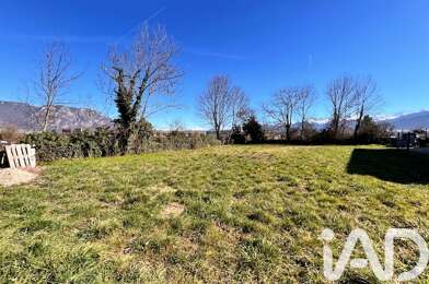 Terrain  180000 €
