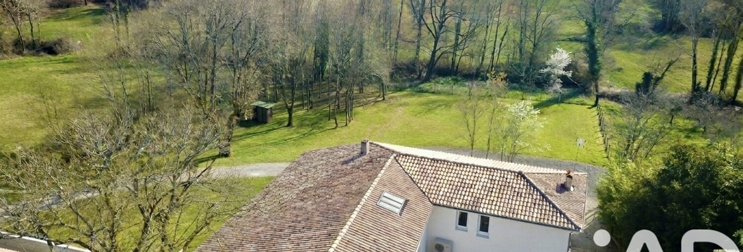 Maison 8 Pièces 212 m² à vendre à Montendre (17130)