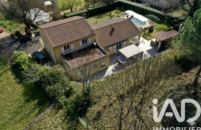 Vente Maison/villa 6 pièces — photo 2