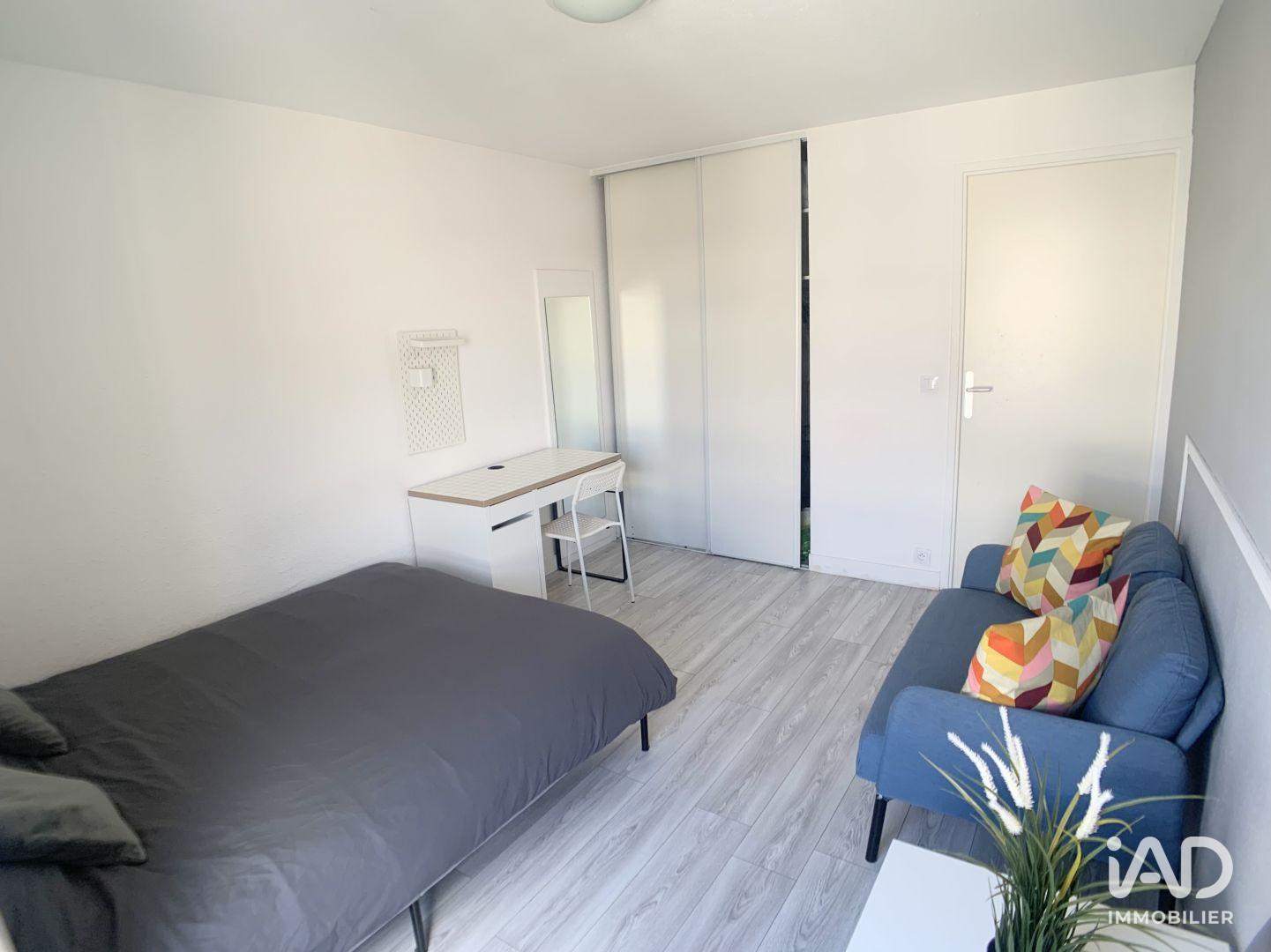 Appartement à louer, 1 pièces, 20 m², Courbevoie