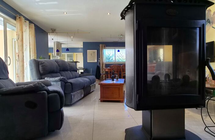 Vente Maison/villa 4 pièces — photo 4