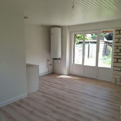 Maison 2 pièces 750 €