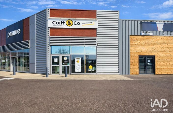 Vente Boutique/Local commercial 120 m&sup2; — photo 2