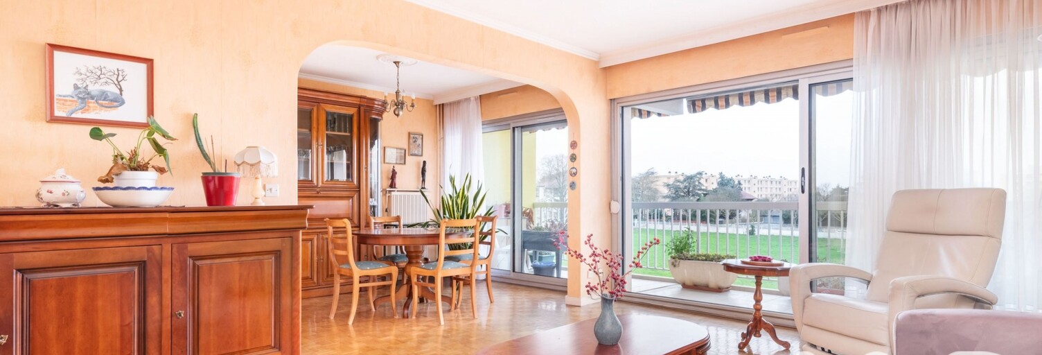 Appartement 3 Pièces 84 m² à vendre à Bron (69500)