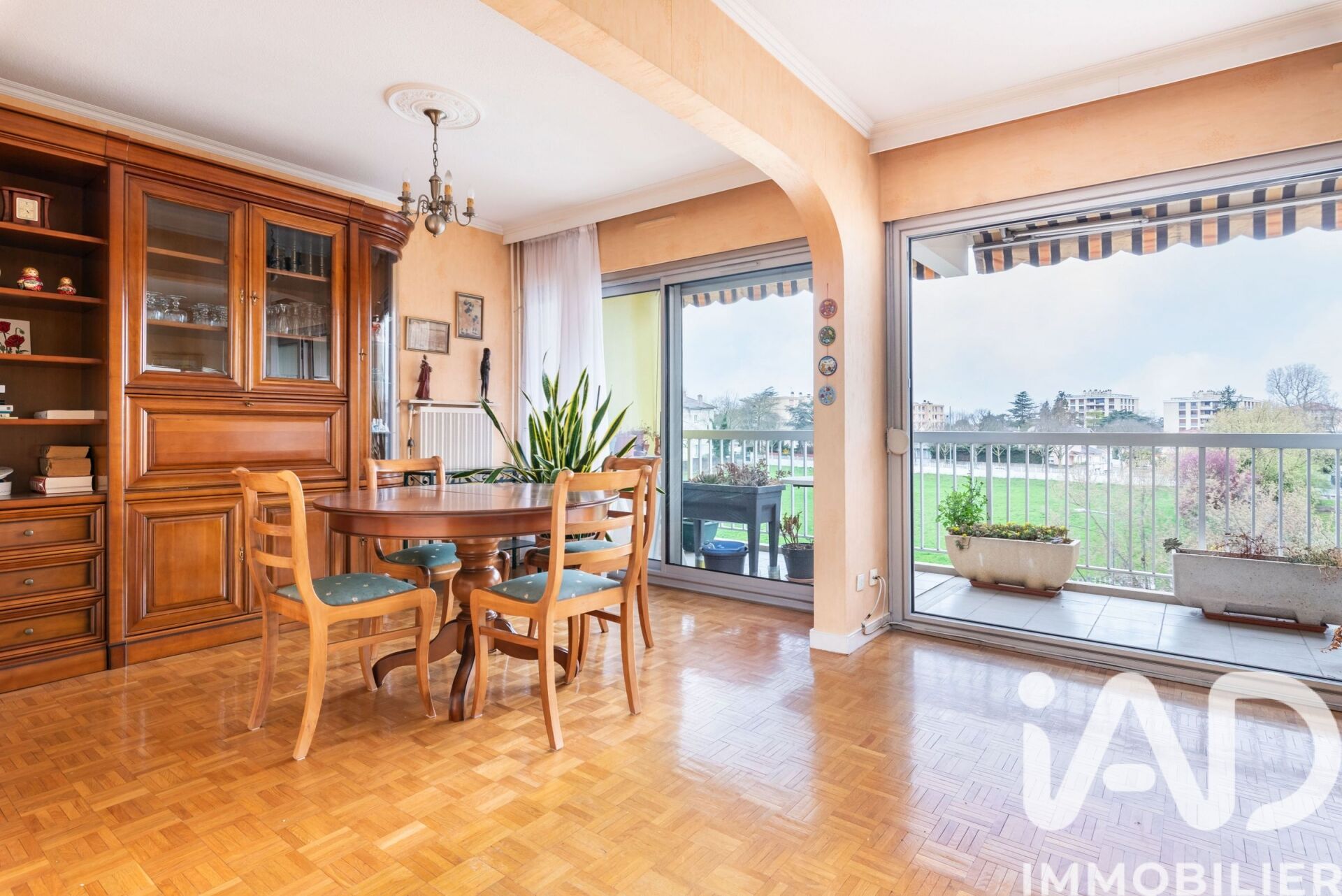 Appartement à vendre, 3 pièces, 84 m², Bron