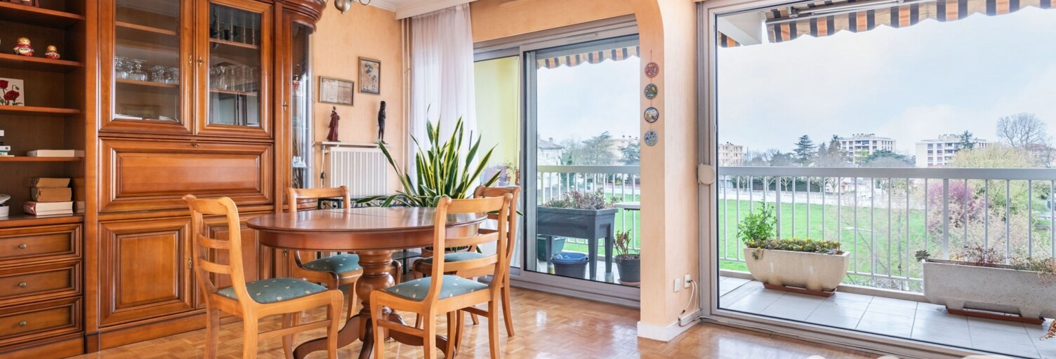 Appartement 3 Pièces 84 m² à vendre à Bron (69500)
