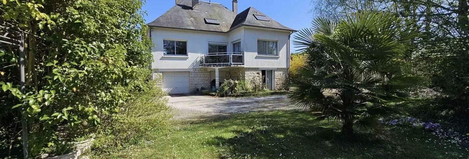 Maison 9 Pièces 215 m² à vendre à Villemandeur (45700)