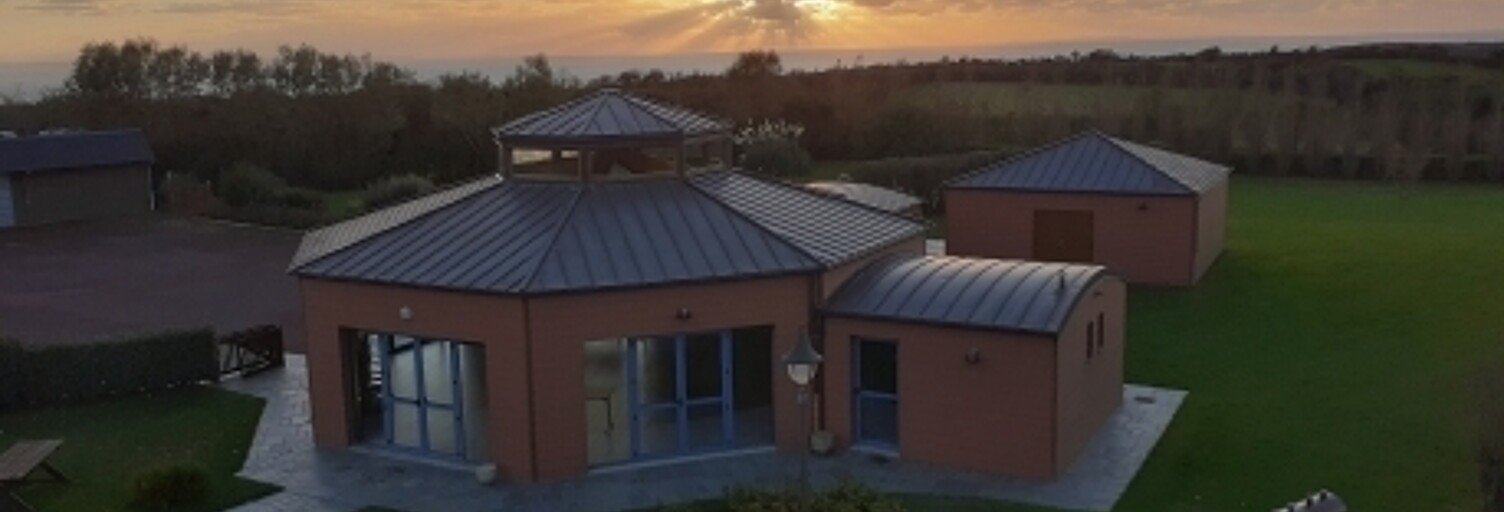 Maison 17 Pièces 465 m² à vendre à Surtainville (50270)