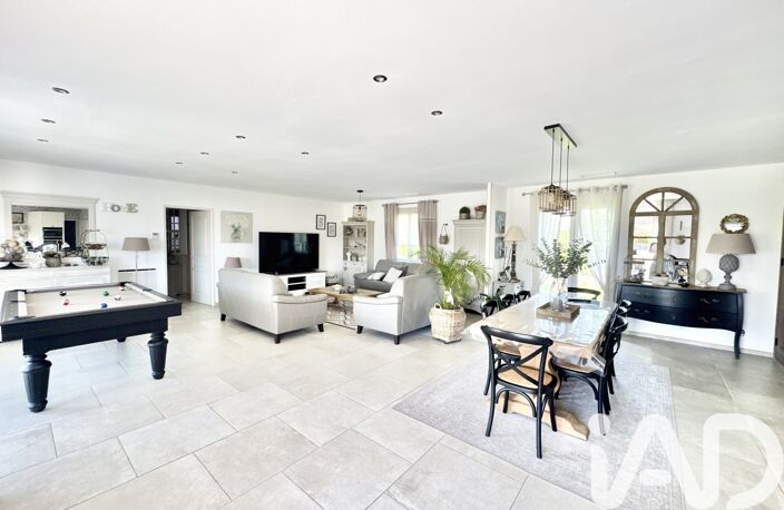 Vente Maison/villa 8 pièces — photo 4