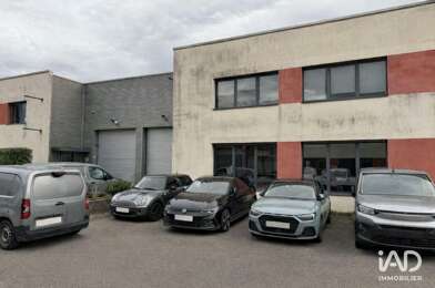 Commerce  777000 €