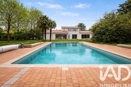 Vente Maison/villa 7 pièces - Photo 2