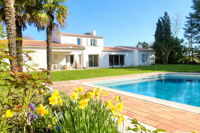Maison 7 pièces 933000 €