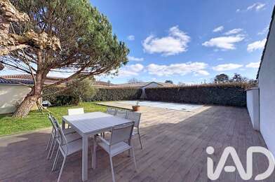 Maison 4 pièces 599000 €