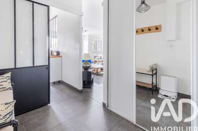 Appartement 4 pièces 245000 €