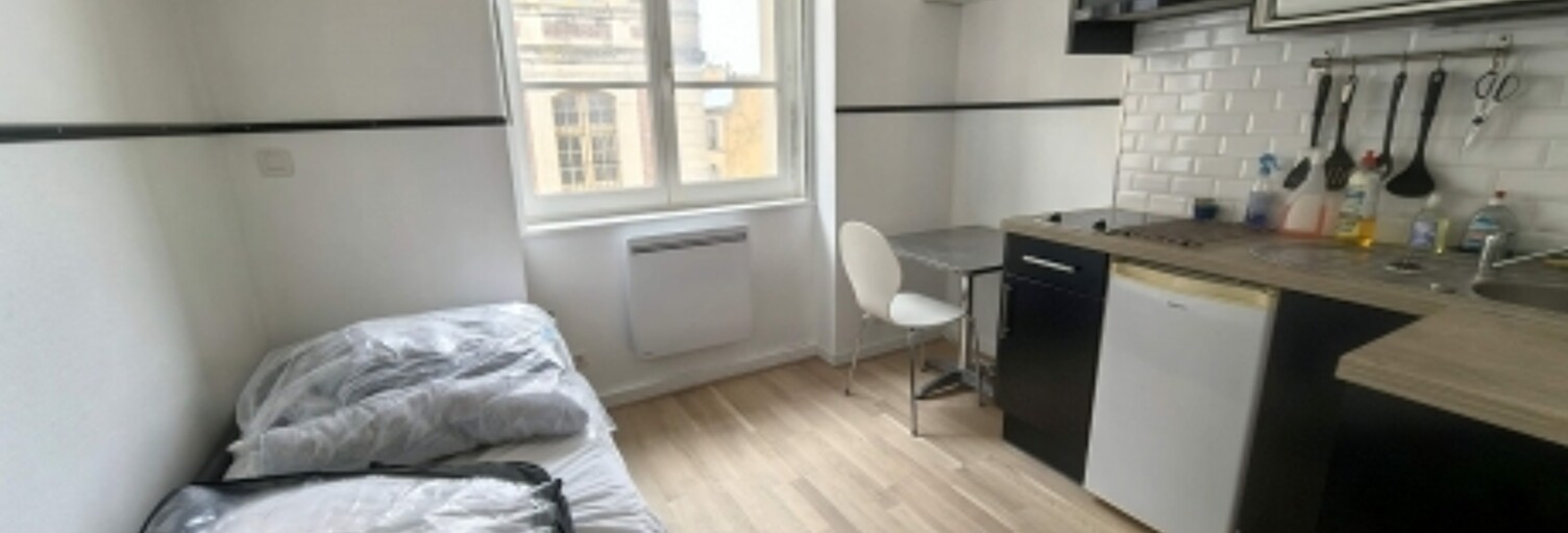 Appartement 1 Pièce 12 m² à louer à Versailles (78000)