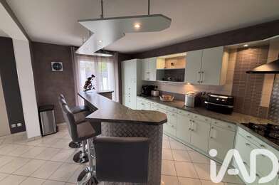 Maison 5 pièces 398000 €