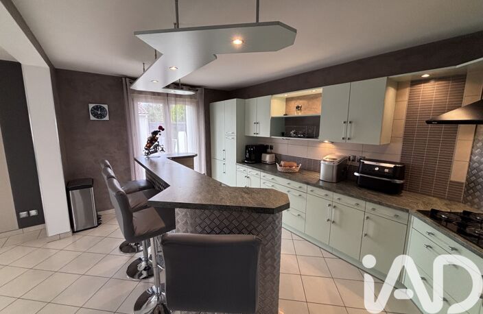 Vente Maison/villa 5 pièces — photo 2