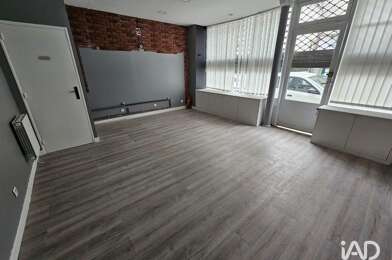 Commerce  1590 €
