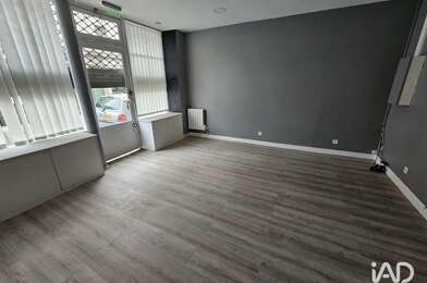 Commerce  1590 €