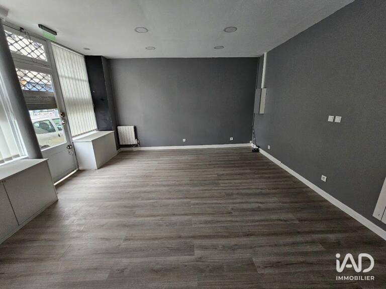 Location Boutique/Local commercial 30 m&sup2; — photo 1