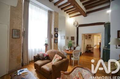 Appartement 3 pièces 242000 €