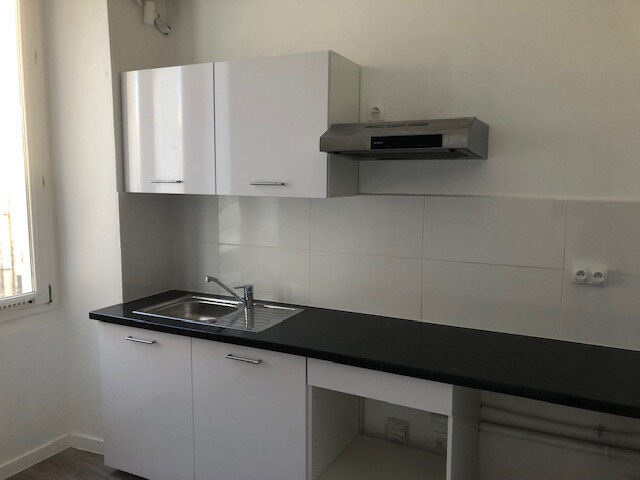 Appartement  T3 à louer Marseille 7eme 13007