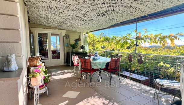 Villa / Maison 7 pièces  à vendre Saint-André-de-la-Roche 06730