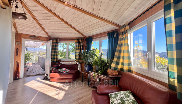 Villa / Maison 7 pièces  à vendre Saint-André-de-la-Roche 06730