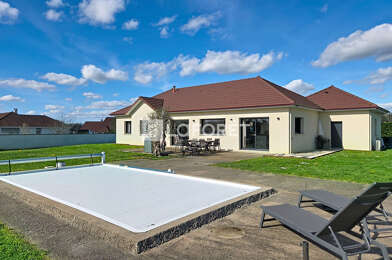 Maison 5 pièces 381600 €