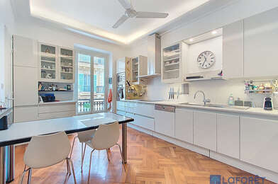 Appartement 5 pièces 1090000 €