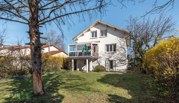 Villa / Maison 8 pièces  à vendre Grenoble 38100