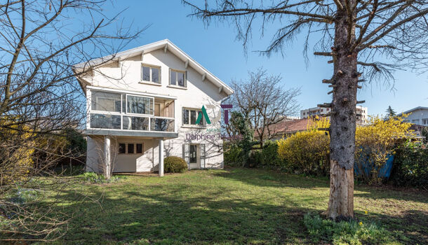 Villa / Maison 8 pièces  à vendre Grenoble 38100