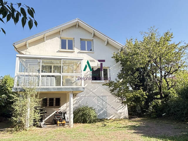 MAISON INDIVIDUELLE PROCHE PARC BACHELARD — photo du bien