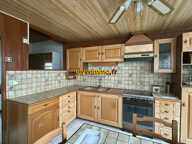 maison de trois chambres avec garage et jardin — photo 3