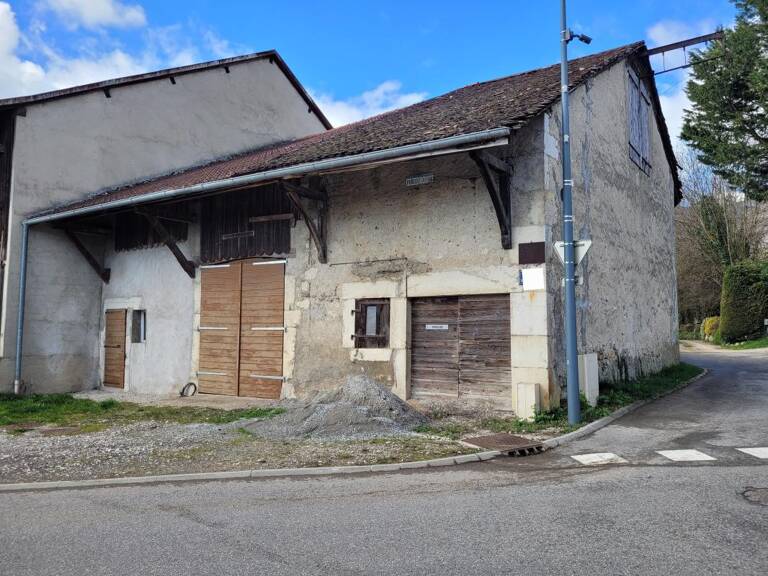 Maison À Vendre — photo 1